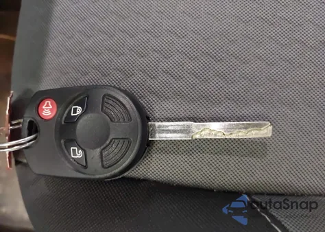 2018 Ford Escape Se from USA, damaged, VIN 1FMCU9GD3JUC75219